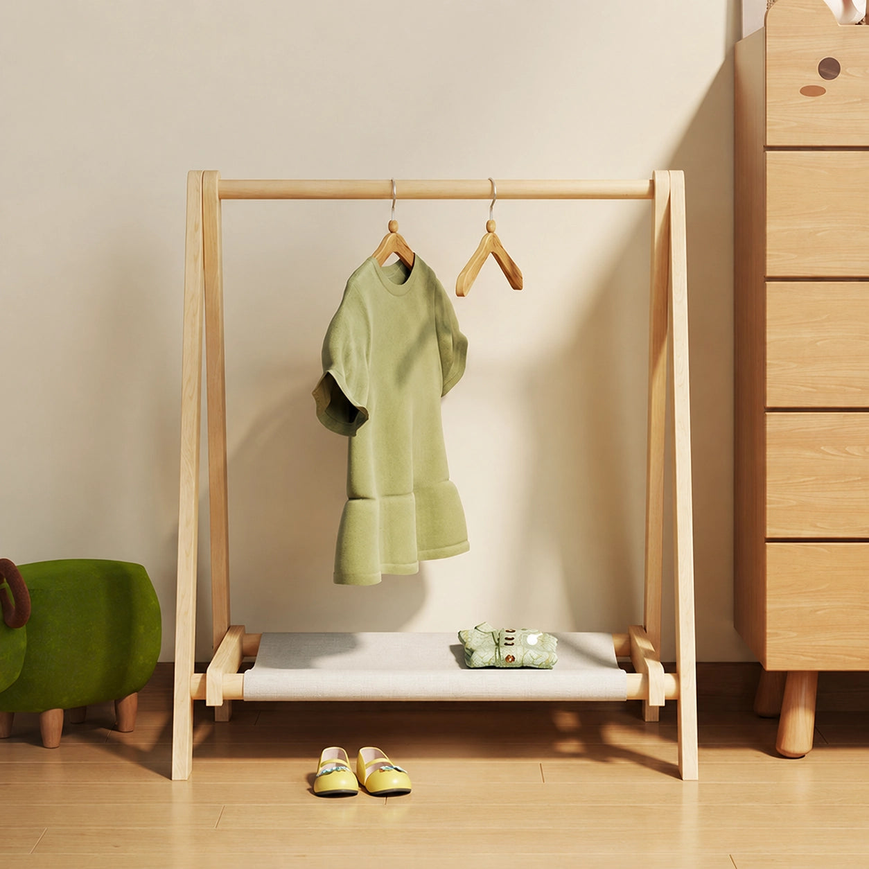 Foldable Kids Garment Rack, Solid Pine