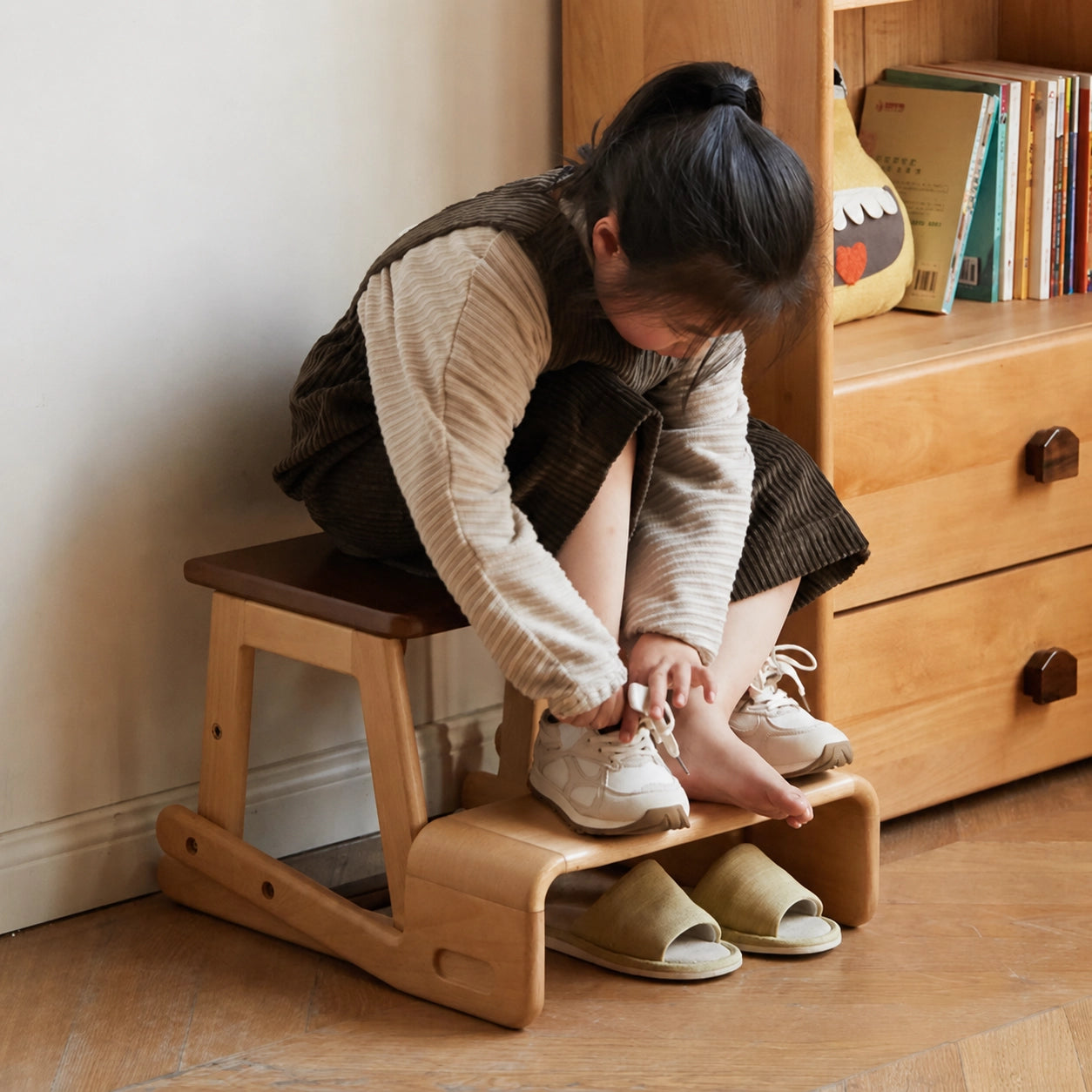 2-in-1 Toddler Step Stool and Chair, Solid Beech Wood
