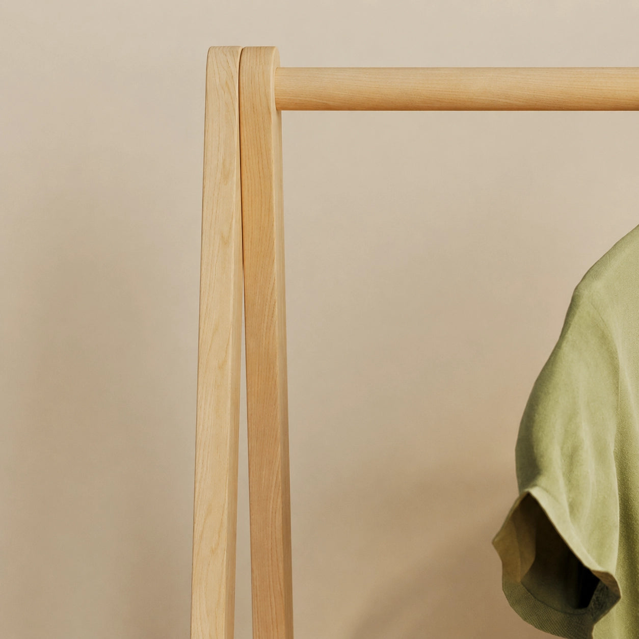 Foldable Kids Garment Rack, Solid Pine